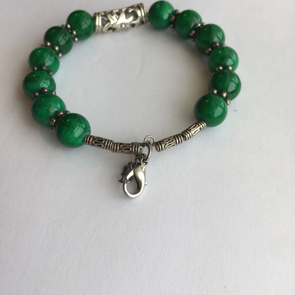 GREEN BALL BRACELET - Picture 2 of 8